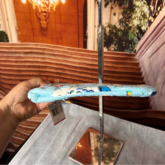 NWT Vera Bradley RFID All Day Simple Blue Beach Print Wristlet - Picture 3 of 11